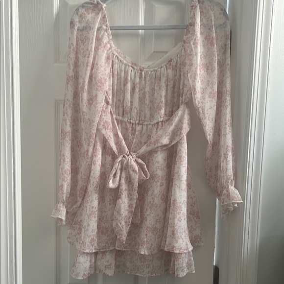 Floral Pink and White Dress - Picture 3 of 3